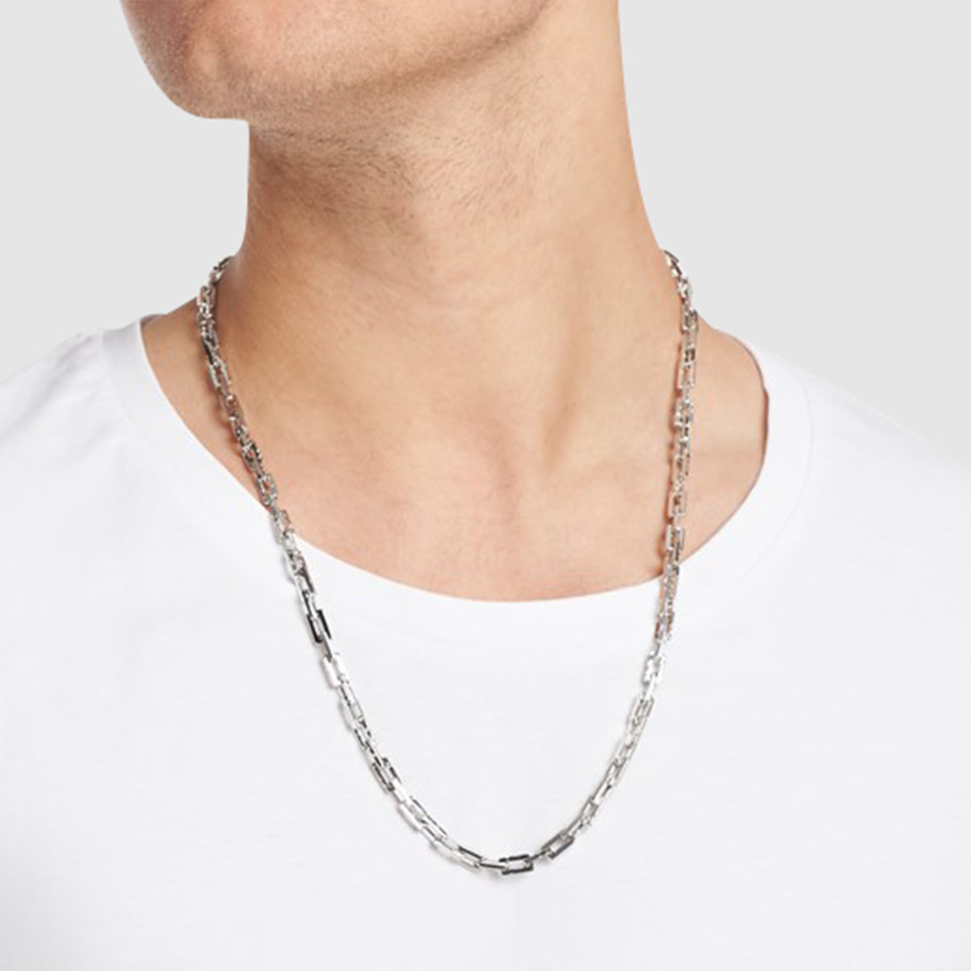 月亮和星星雕刻项链