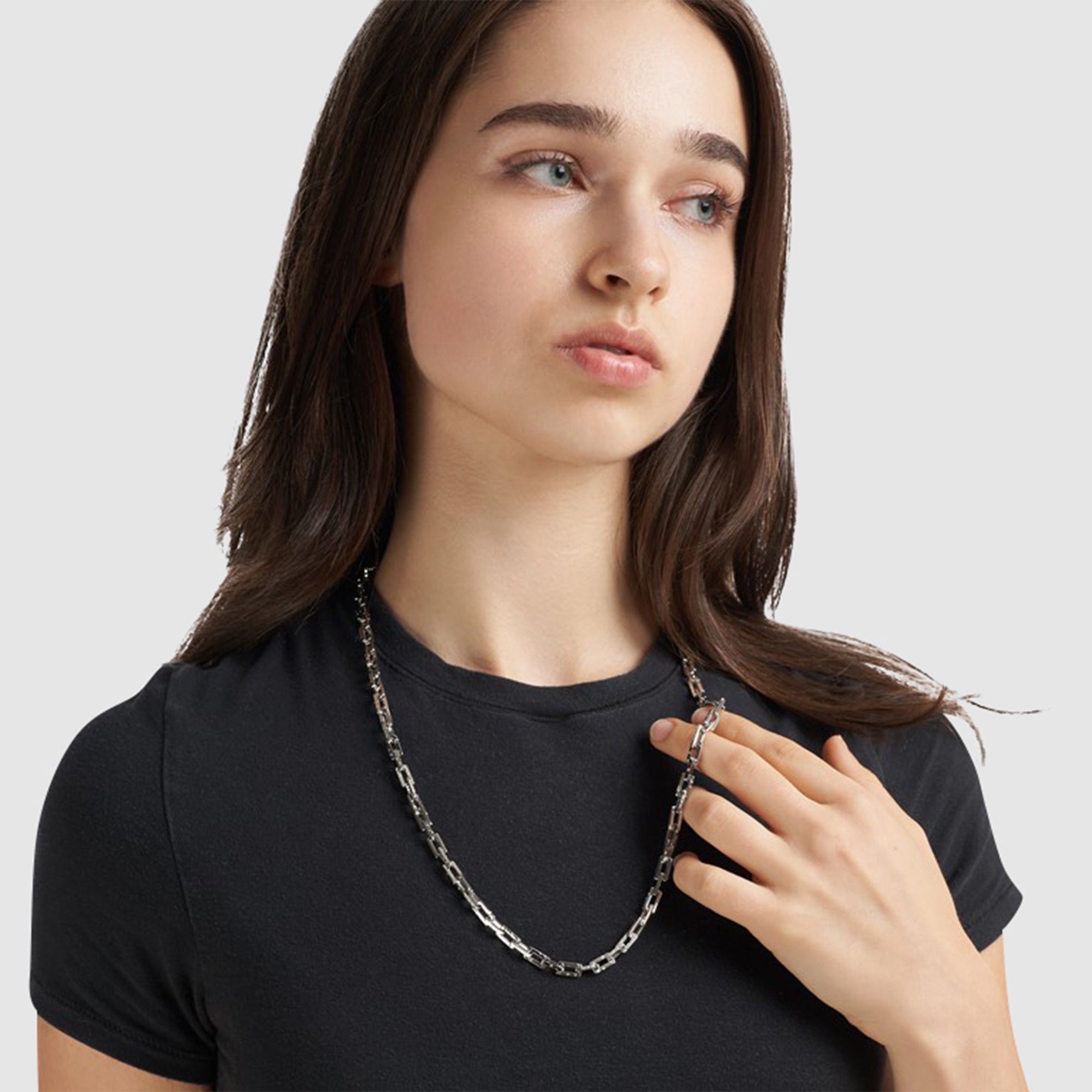 月亮和星星雕刻项链