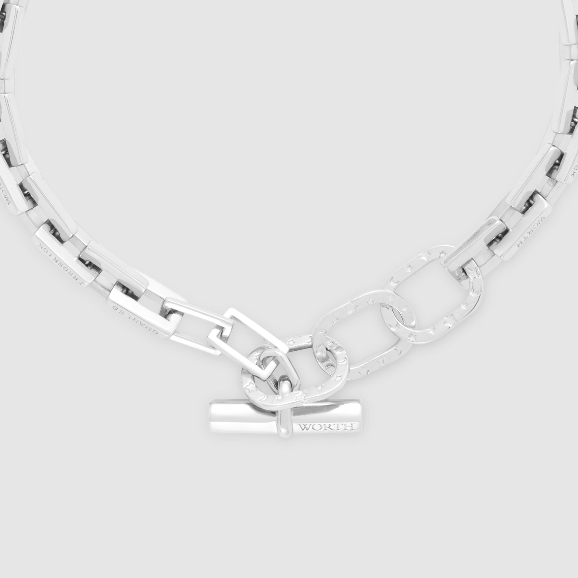 月亮和星星雕刻颈链